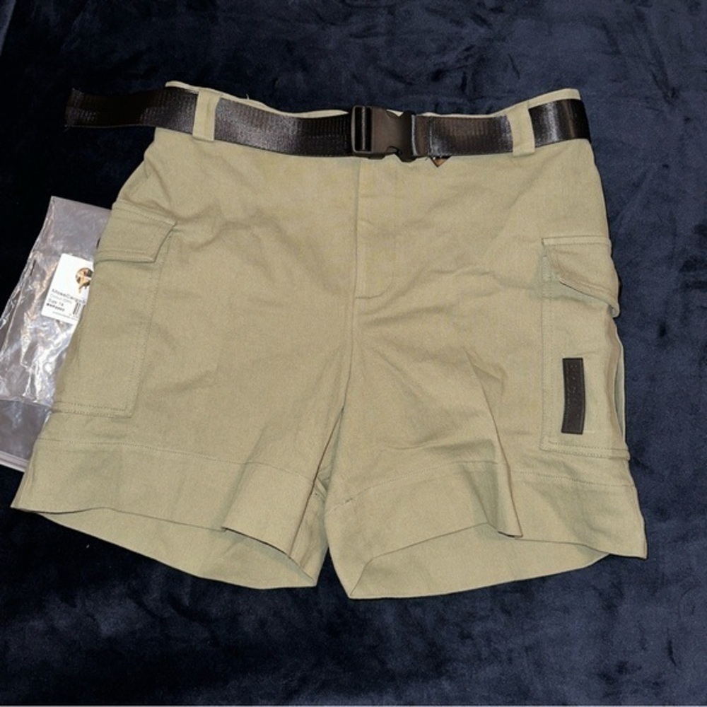 Blackmilk Olive Cargo Shorts 14 NWT